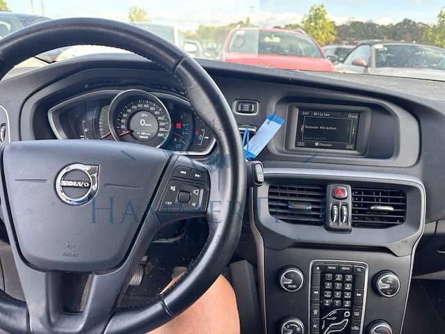 Volvo v40 2 0 d2 eco kinetic, 2017 - afbeelding 7 van  30