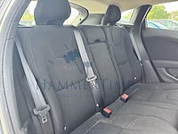 Volvo v40 2 0 d2 eco kinetic, 2017 - afbeelding 18 van  30