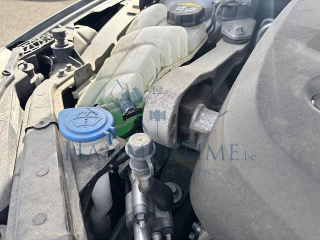 Volvo v40 2 0 d2 eco kinetic, 2017 - afbeelding 22 van  30