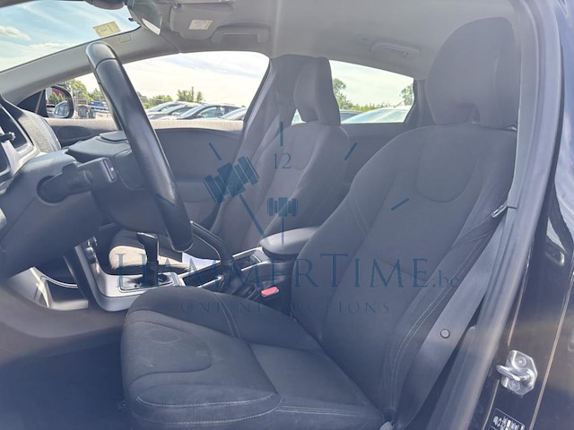 Volvo v40 2 0 d2 eco kinetic, 2018 - afbeelding 2 van  34