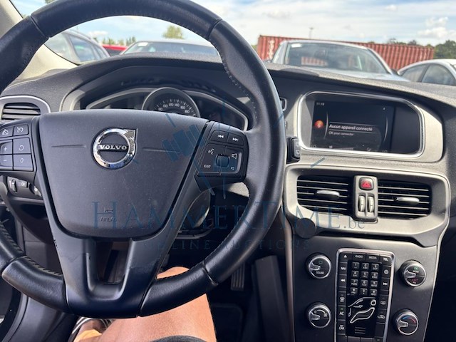 Volvo v40 2 0 d2 eco kinetic, 2018 - afbeelding 6 van  34