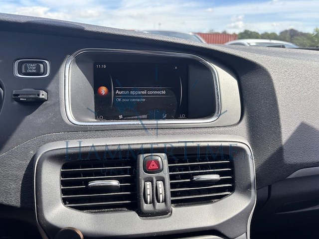Volvo v40 2 0 d2 eco kinetic, 2018 - afbeelding 7 van  34