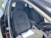 Volvo v40 2 0 d2 eco kinetic, 2018 - afbeelding 19 van  34