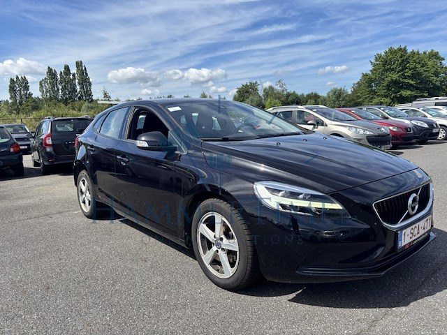 Volvo v40 2 0 d2 eco kinetic, 2018 - afbeelding 23 van  34