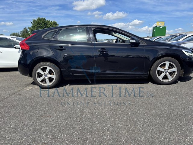 Volvo v40 2 0 d2 eco kinetic, 2018 - afbeelding 29 van  34