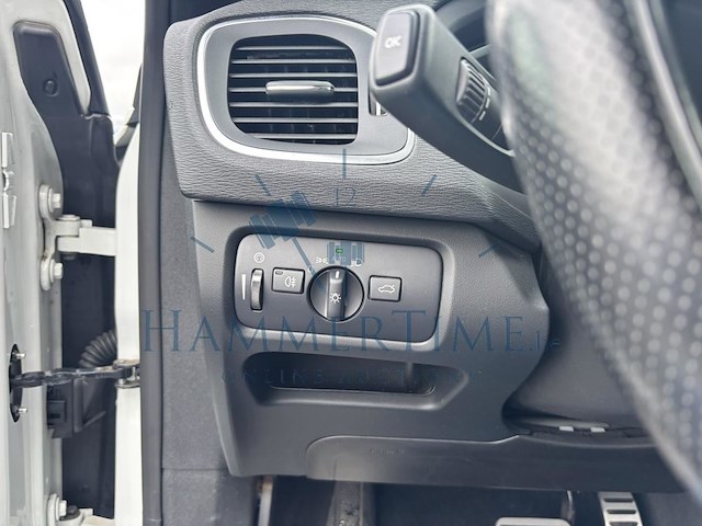Volvo v40 2.0 d2 r-design geartronic 120 at, 2017 - afbeelding 13 van  30