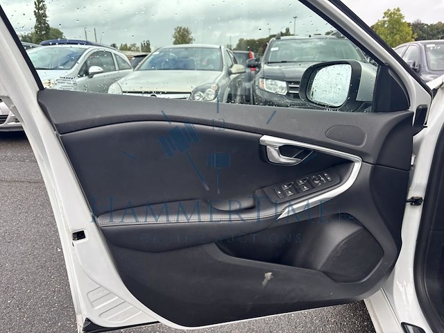Volvo v40 2.0 d2 r-design geartronic 120 at, 2017 - afbeelding 30 van  30