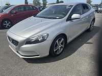 Volvo v40 2.0 t2 eco kinetic 122, 2016 - afbeelding 1 van  35