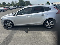 Volvo v40 2.0 t2 eco kinetic 122, 2016 - afbeelding 34 van  35