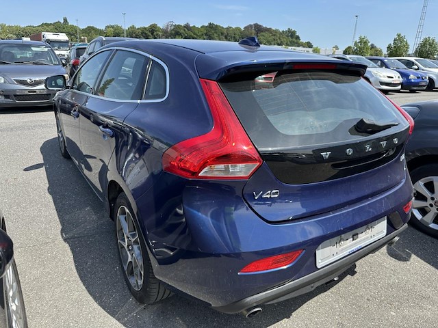 Volvo v40 2.0 t3 ocean race 152, 2016 - afbeelding 5 van  44