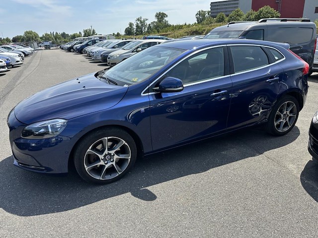 Volvo v40 2.0 t3 ocean race 152, 2016 - afbeelding 7 van  44