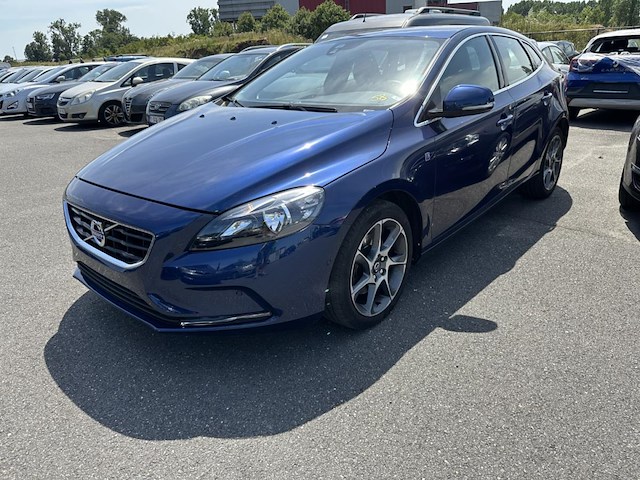 Volvo v40 2.0 t3 ocean race 152, 2016 - afbeelding 12 van  44