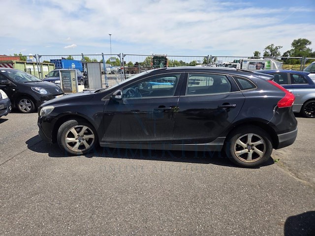 Volvo v40 cross country kinetic d2 115, 2014 - afbeelding 46 van  48