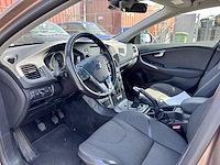 Volvo v40 cross country v40 d2 momentum, 2015 - afbeelding 11 van  38