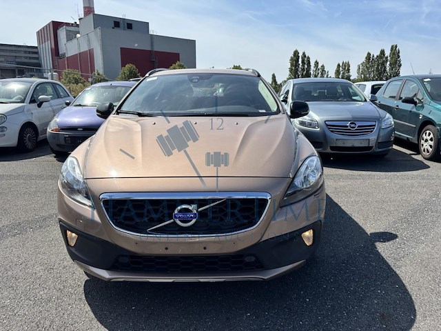Volvo v40 cross country v40 d2 momentum, 2015 - afbeelding 2 van  38