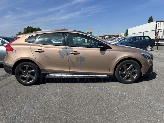Volvo v40 cross country v40 d2 momentum, 2015 - afbeelding 4 van  38
