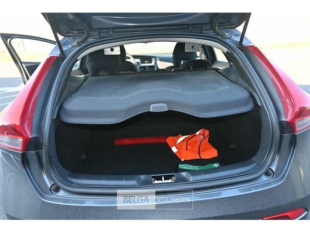 Volvo v40 - afbeelding 16 van  22