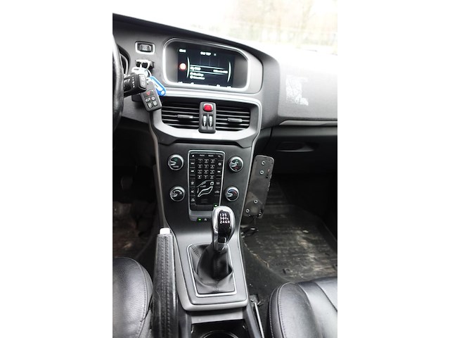 Volvo v40 - afbeelding 17 van  18
