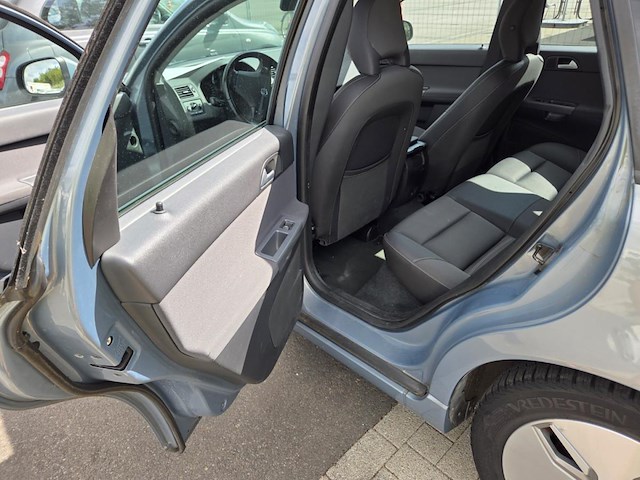 Volvo v50 1.6 d drive start/stop kinetic,2011 - afbeelding 3 van  45