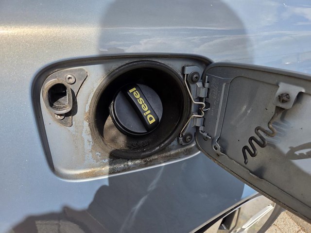 Volvo v50 1.6 d drive start/stop kinetic,2011 - afbeelding 9 van  45