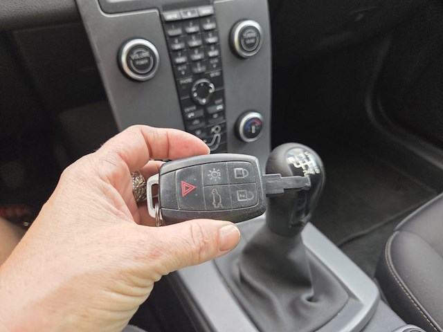 Volvo v50 1.6 d drive start/stop kinetic,2011 - afbeelding 40 van  45