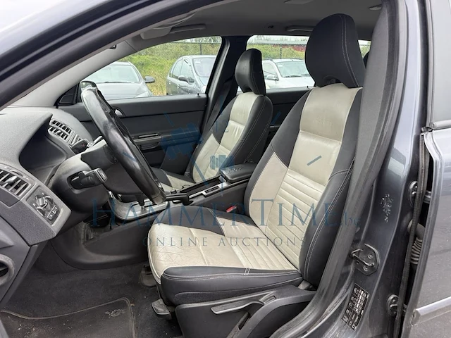 Volvo v50 2.0 d momentum powershift 136 at, 2008 - afbeelding 2 van  36