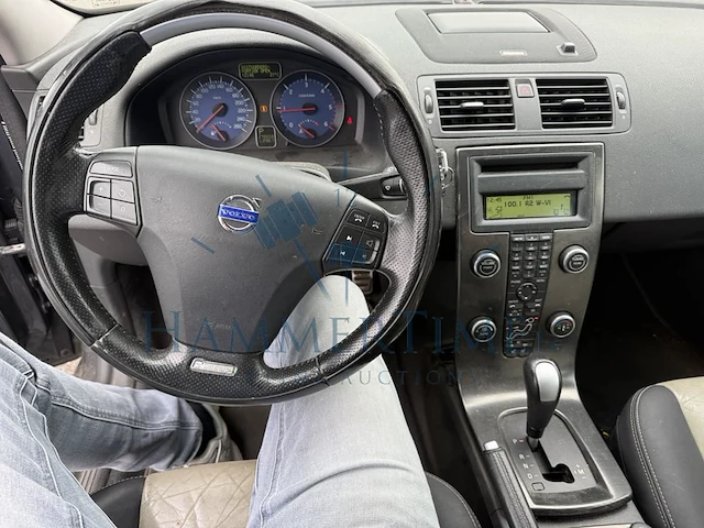 Volvo v50 2.0 d momentum powershift 136 at, 2008 - afbeelding 4 van  36