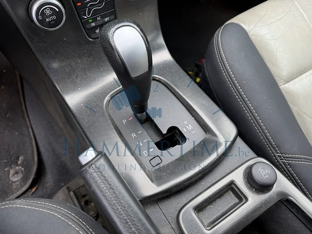 Volvo v50 2.0 d momentum powershift 136 at, 2008 - afbeelding 5 van  36