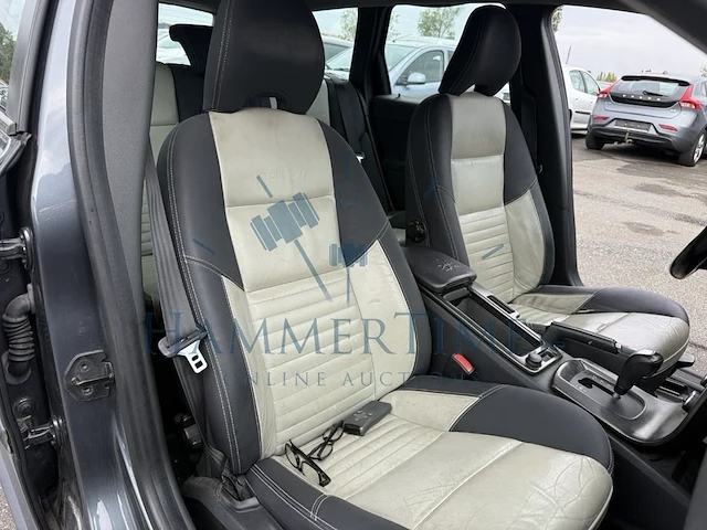 Volvo v50 2.0 d momentum powershift 136 at, 2008 - afbeelding 19 van  36