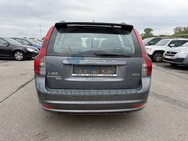 Volvo v50 2.0 d momentum powershift 136 at, 2008 - afbeelding 33 van  36
