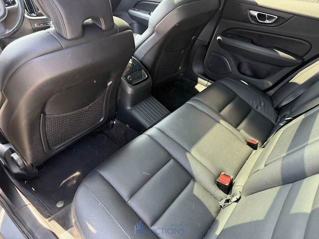 Volvo v60 - 2021 - afbeelding 13 van  14