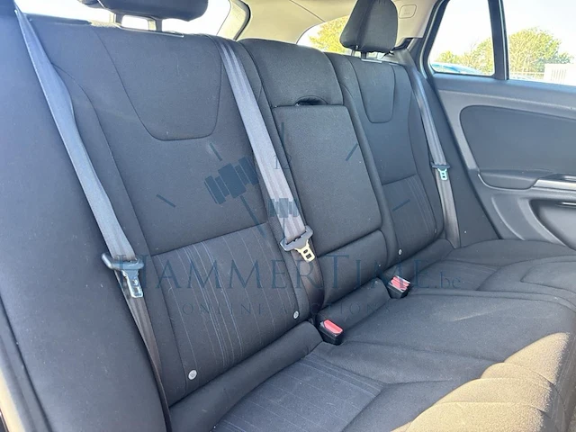 Volvo v60 1.6 d2 momentum, 2013 - afbeelding 14 van  31