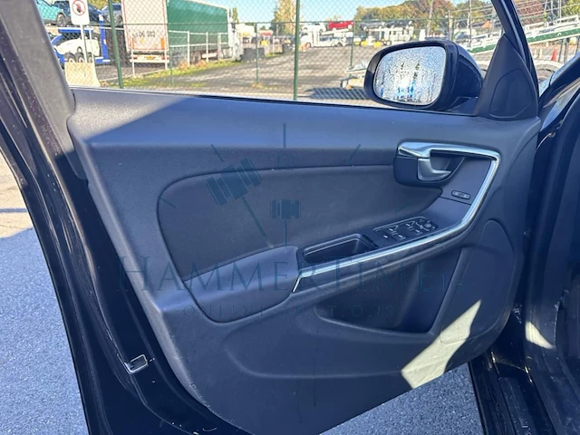 Volvo v60 1.6 d2 momentum, 2013 - afbeelding 31 van  31