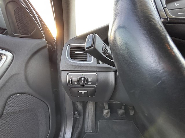 Volvo v60 2 kinetic, 2016 - afbeelding 6 van  23