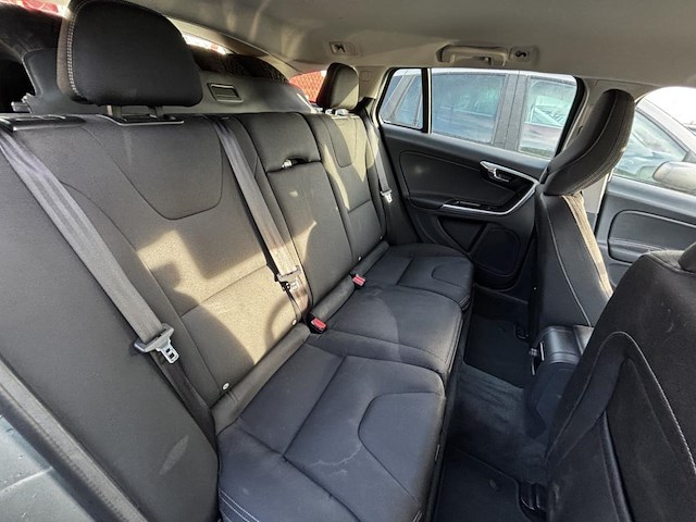 Volvo v60 2 kinetic, 2016 - afbeelding 11 van  23