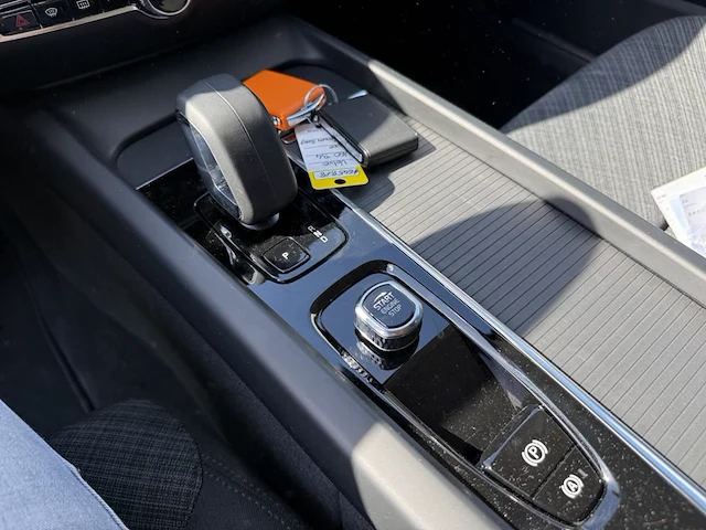 Volvo v60, 2025 - afbeelding 6 van  35