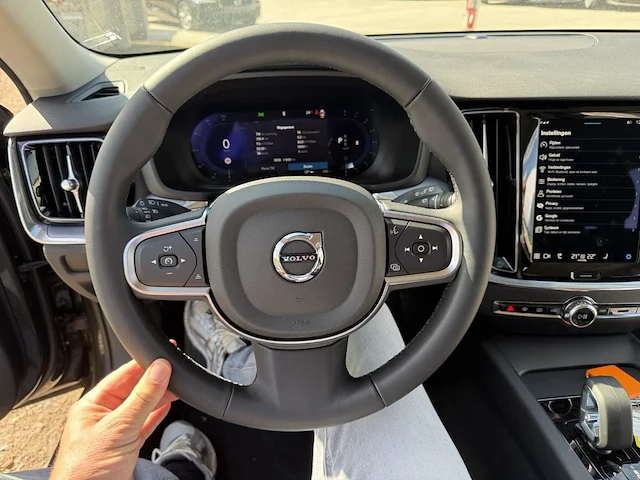 Volvo v60, 2025 - afbeelding 11 van  35