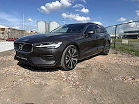 Volvo v60, 2025