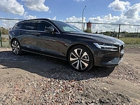 Volvo v60, 2025 - afbeelding 23 van  35