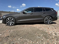Volvo v60, 2025 - afbeelding 34 van  35