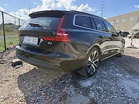 Volvo v60, 2025 - afbeelding 31 van  35