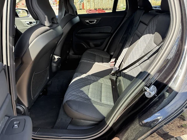 Volvo v60, 2025 - afbeelding 16 van  36