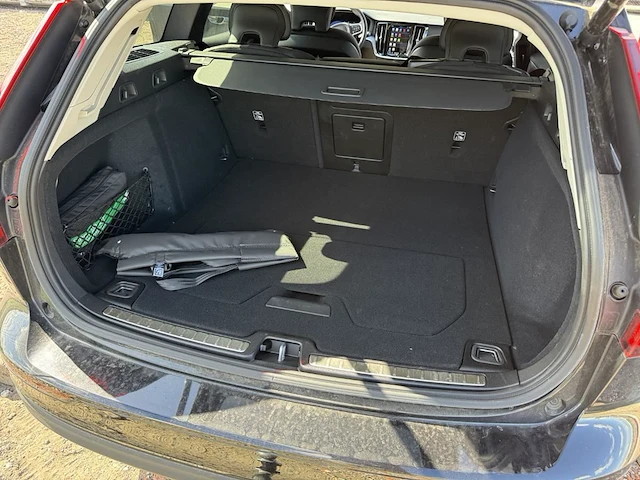Volvo v60, 2025 - afbeelding 19 van  36