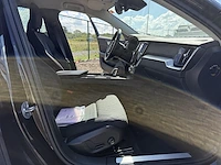 Volvo v60, 2025 - afbeelding 25 van  36