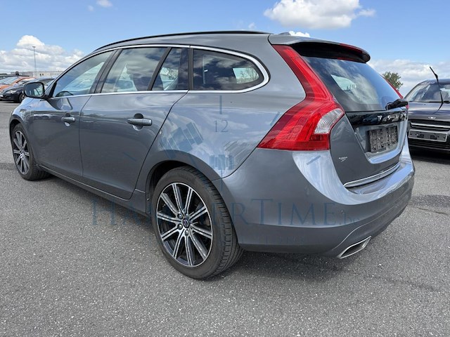Volvo v60 2.4 d5 4wd te plug-in hybrid momentum 163 at, 2016 - afbeelding 30 van  33