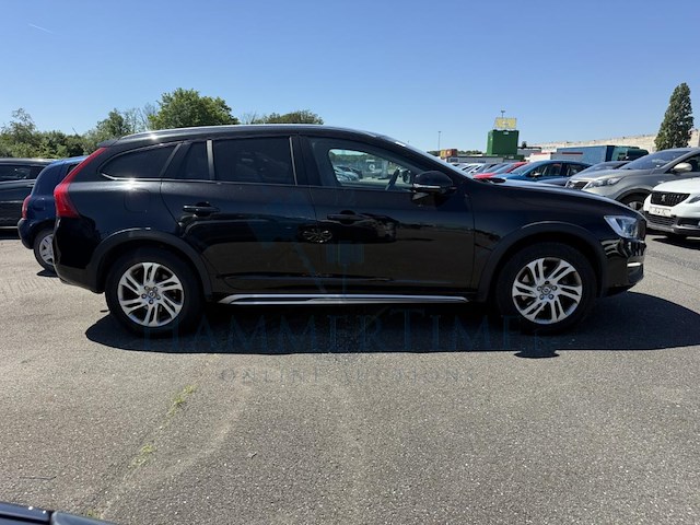 Volvo v60 cross country 2.0 d3 plus geartronic 150 at, 2017 - afbeelding 22 van  27