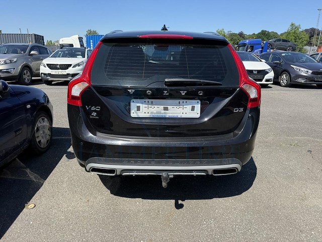 Volvo v60 cross country 2.0 d3 plus geartronic 150 at, 2017 - afbeelding 24 van  27
