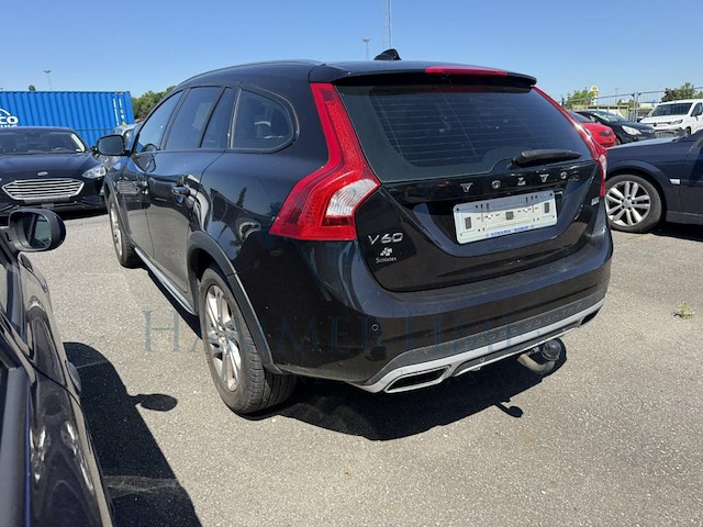Volvo v60 cross country 2.0 d3 plus geartronic 150 at, 2017 - afbeelding 25 van  27