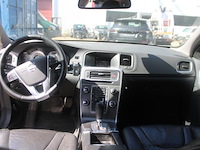 Volvo v60, yv1fw88a0c1065467, 1e insch 11/04/2012, 256783km, 120kw, 1984cm³, diesel, automaat, break/stationwagen, euro 5, mtm 2200kg, tarra 1731kg, 2 sleutels, keuring tot 26/11/2023, inschrijvingsbewijs deel i en ii en gelijkvormigheidsattest - afbeelding 6 van  22