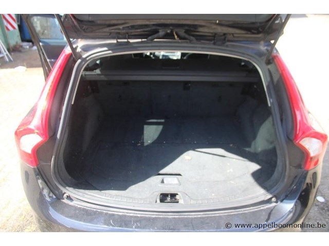 Volvo v60, yv1fw88a0c1065467, 1e insch 11/04/2012, 256783km, 120kw, 1984cm³, diesel, automaat, break/stationwagen, euro 5, mtm 2200kg, tarra 1731kg, 2 sleutels, keuring tot 26/11/2023, inschrijvingsbewijs deel i en ii en gelijkvormigheidsattest - afbeelding 7 van  22